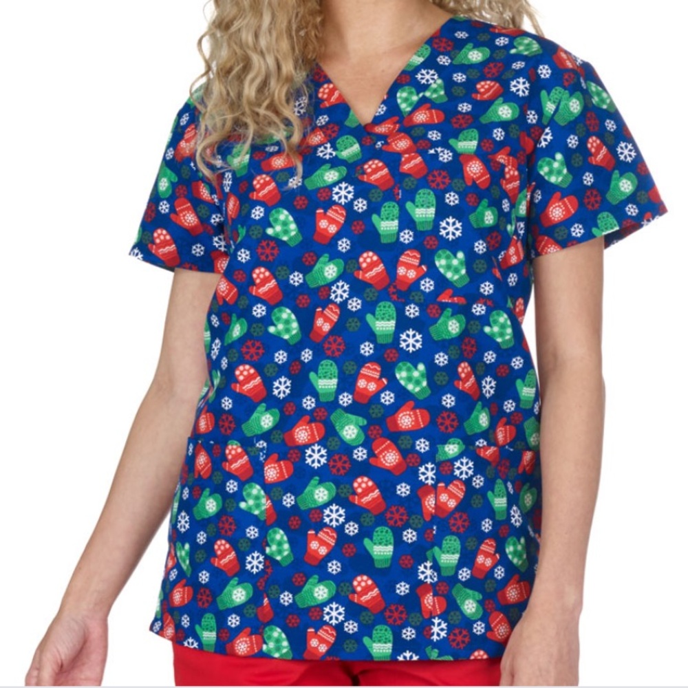 NWT Women’s Large Cozy Mittens Print I Love Scrubs Scrub Top